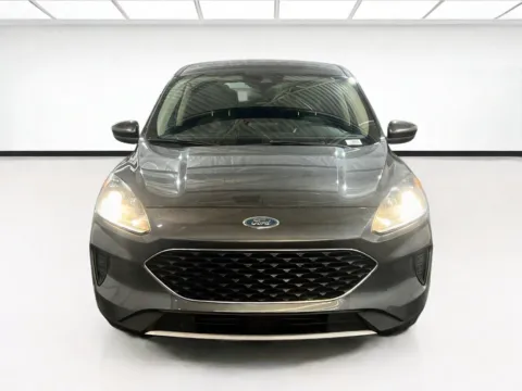Photos of 2020 Ford Escape SE for sale in Chandler, AZ at STG Chandler
