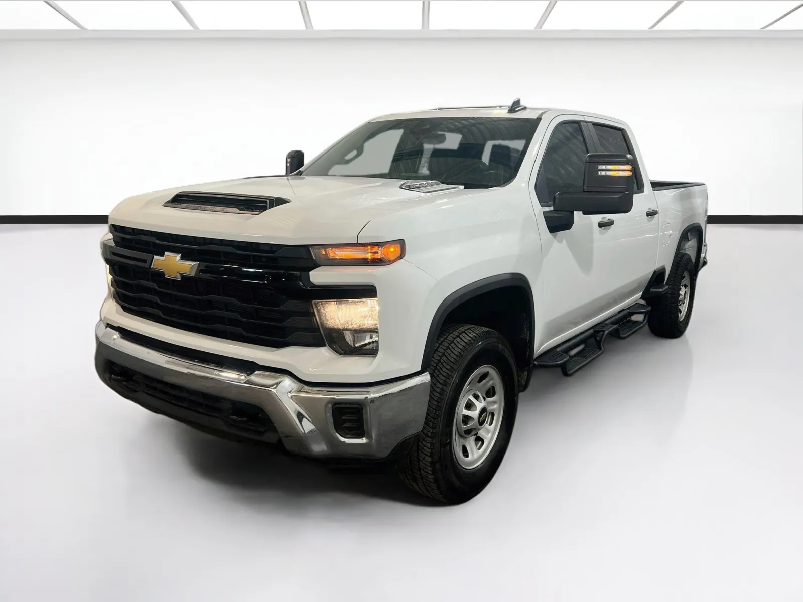 White 2025 Chevrolet Silverado 2500 HD Work Truck for sale in Chandler, AZ