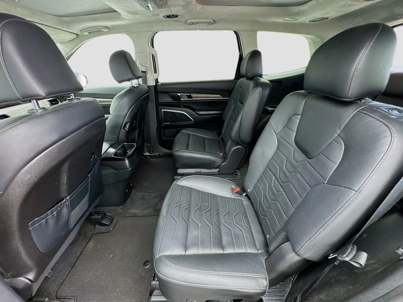 2022 Kia Telluride SX - Photo 16