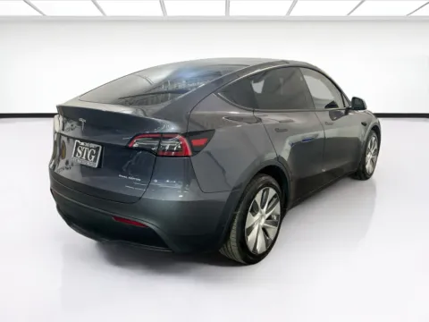 More photos of 2023 Tesla Model Y Long Range at STG Chandler, AZ