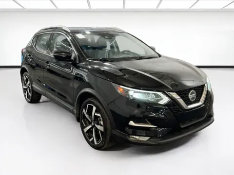 Another view of 2022 Nissan Rogue Sport SL for sale in Chandler, AZ at STG Chandler