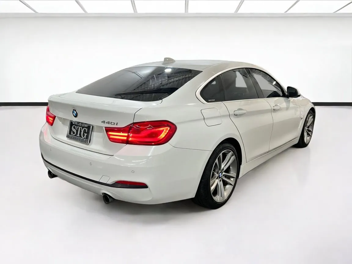 BMW 4 Series photo 4