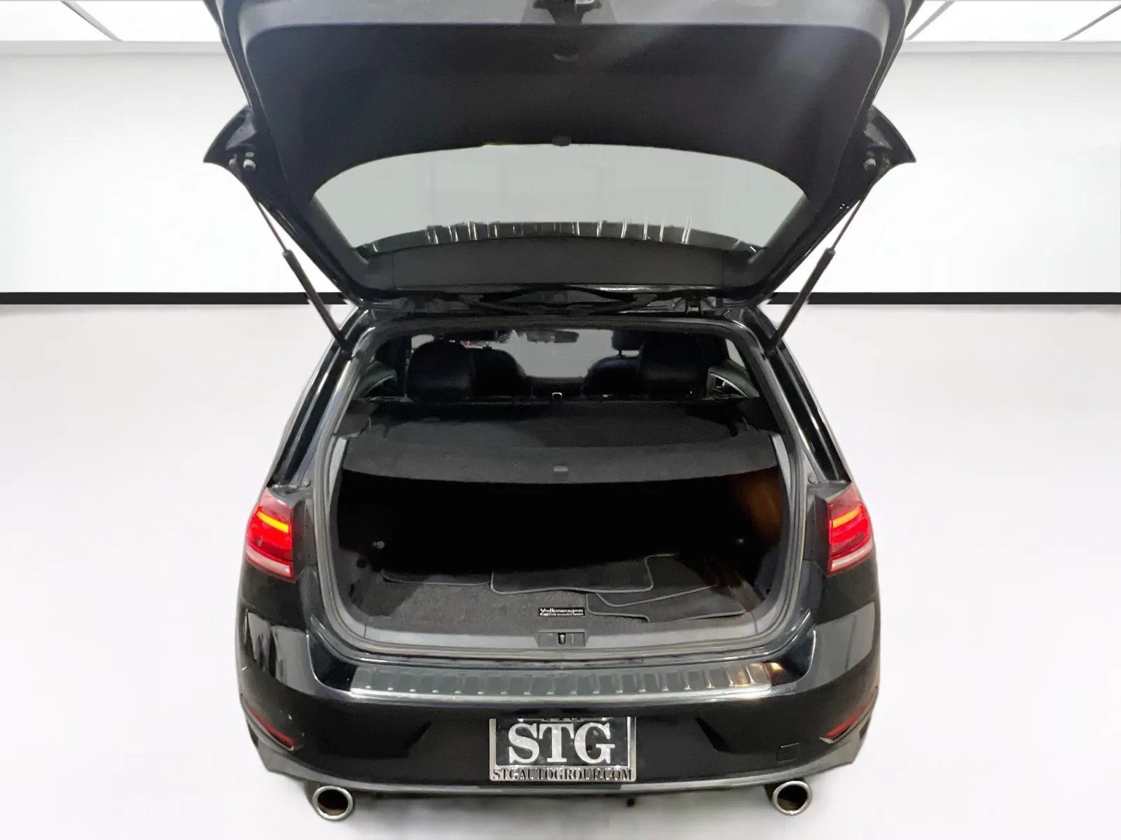 Volkswagen Golf GTI photo 20