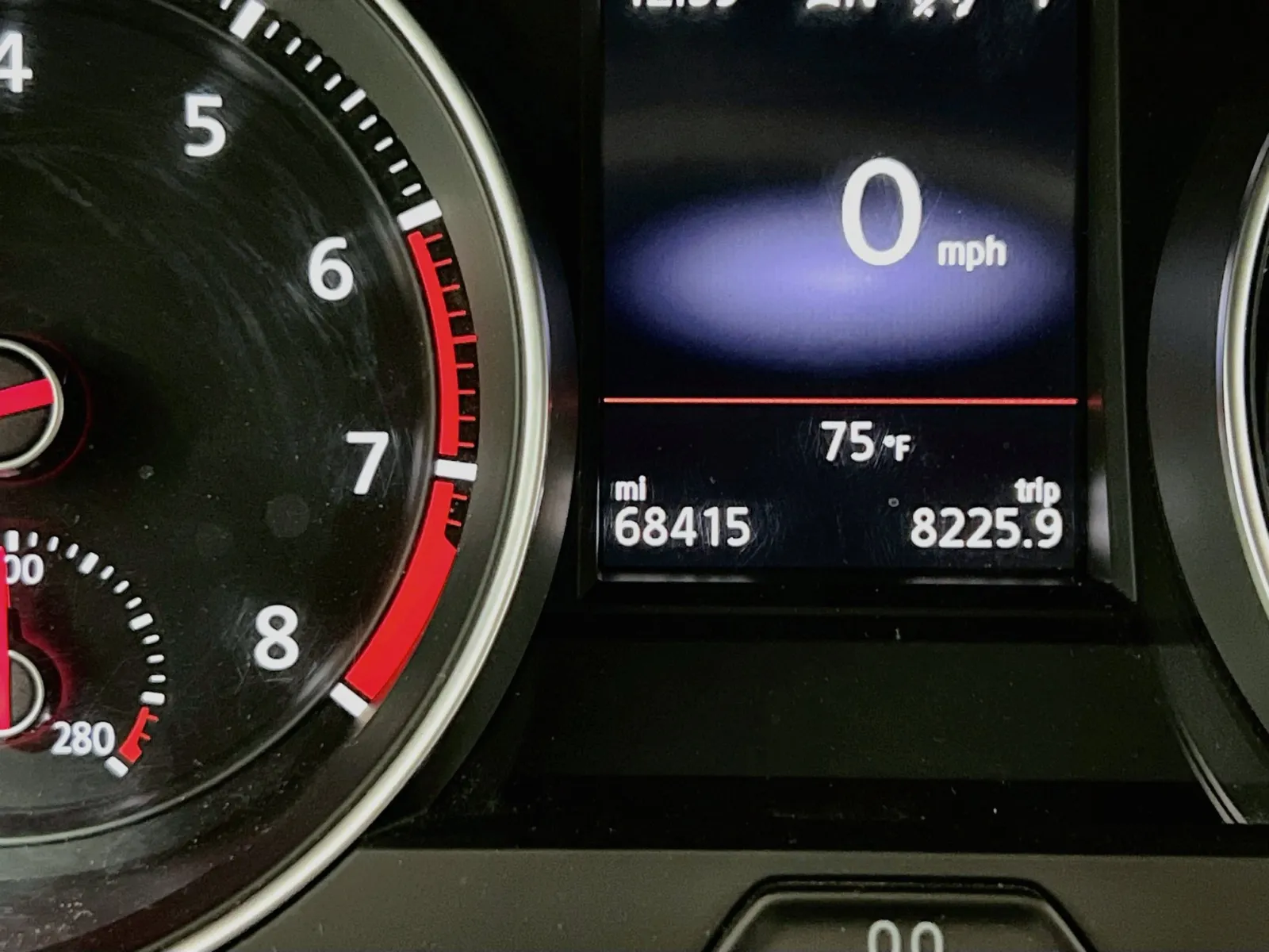 Volkswagen Golf GTI photo 8