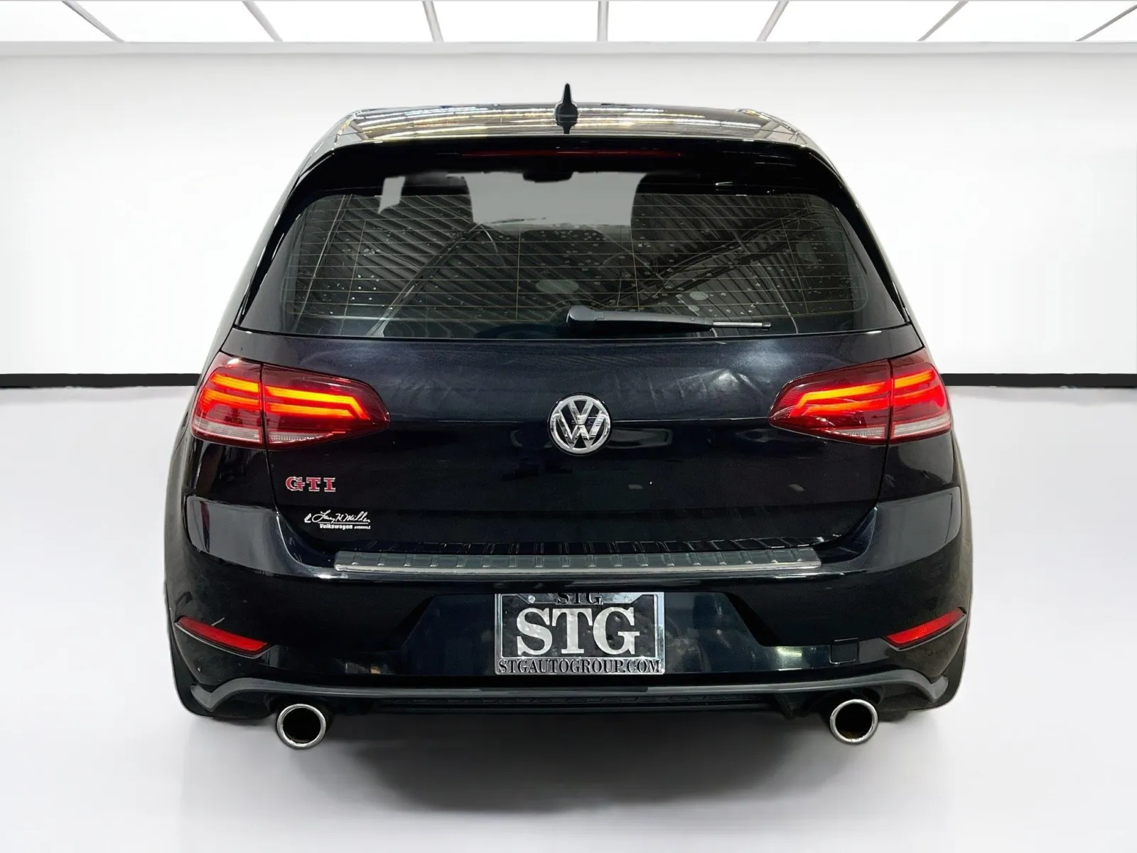 Volkswagen Golf GTI photo 5
