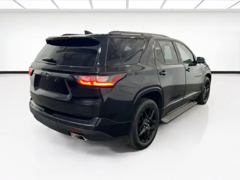 More photos of 2021 Chevrolet Traverse Premier at STG Chandler, AZ