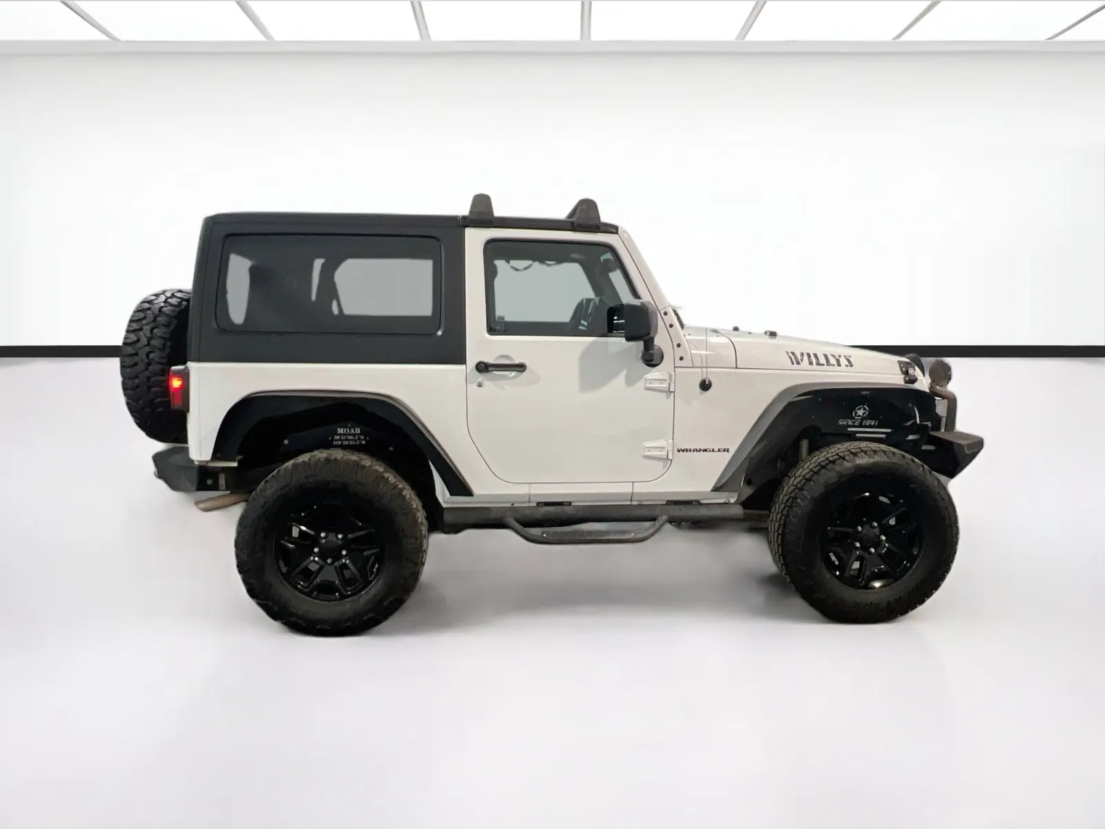 Jeep Wrangler photo 22