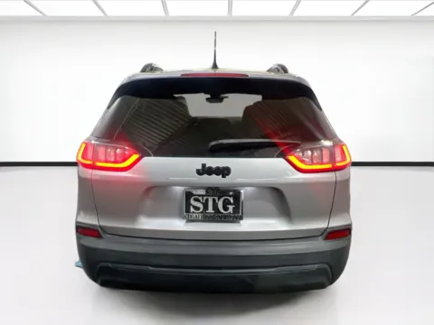 More photos of 2019 Jeep Cherokee Altitude at STG Chandler, AZ