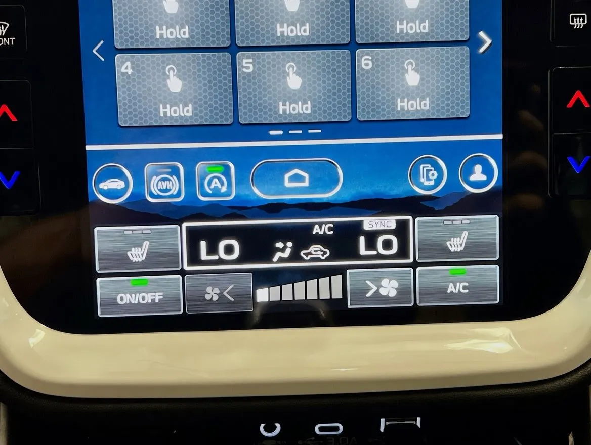 2024 Subaru Outback Premium - Photo 11