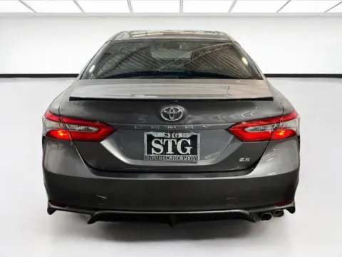 More photos of 2018 Toyota Camry SE at STG Chandler, AZ