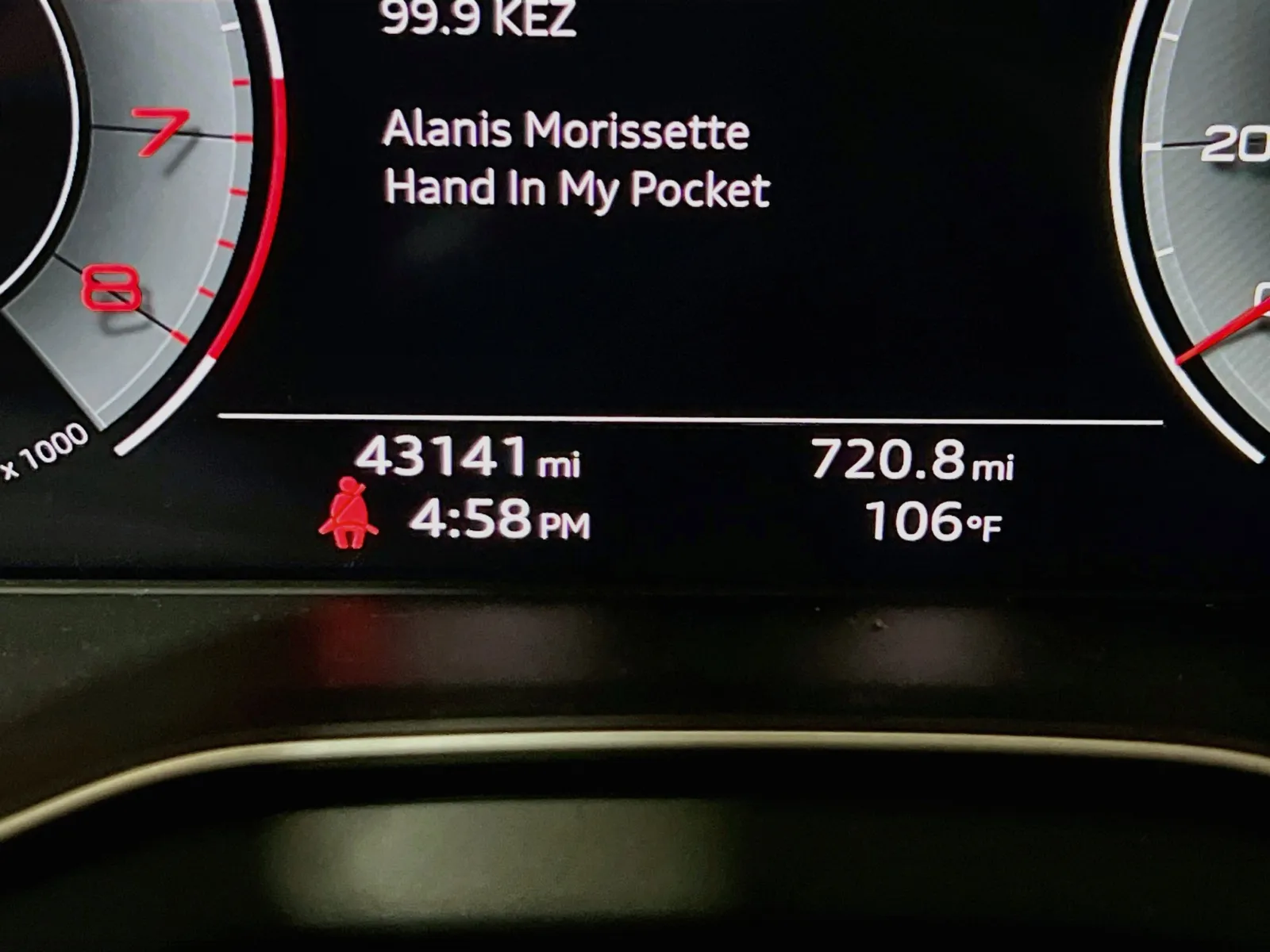 Audi Q5 photo 8