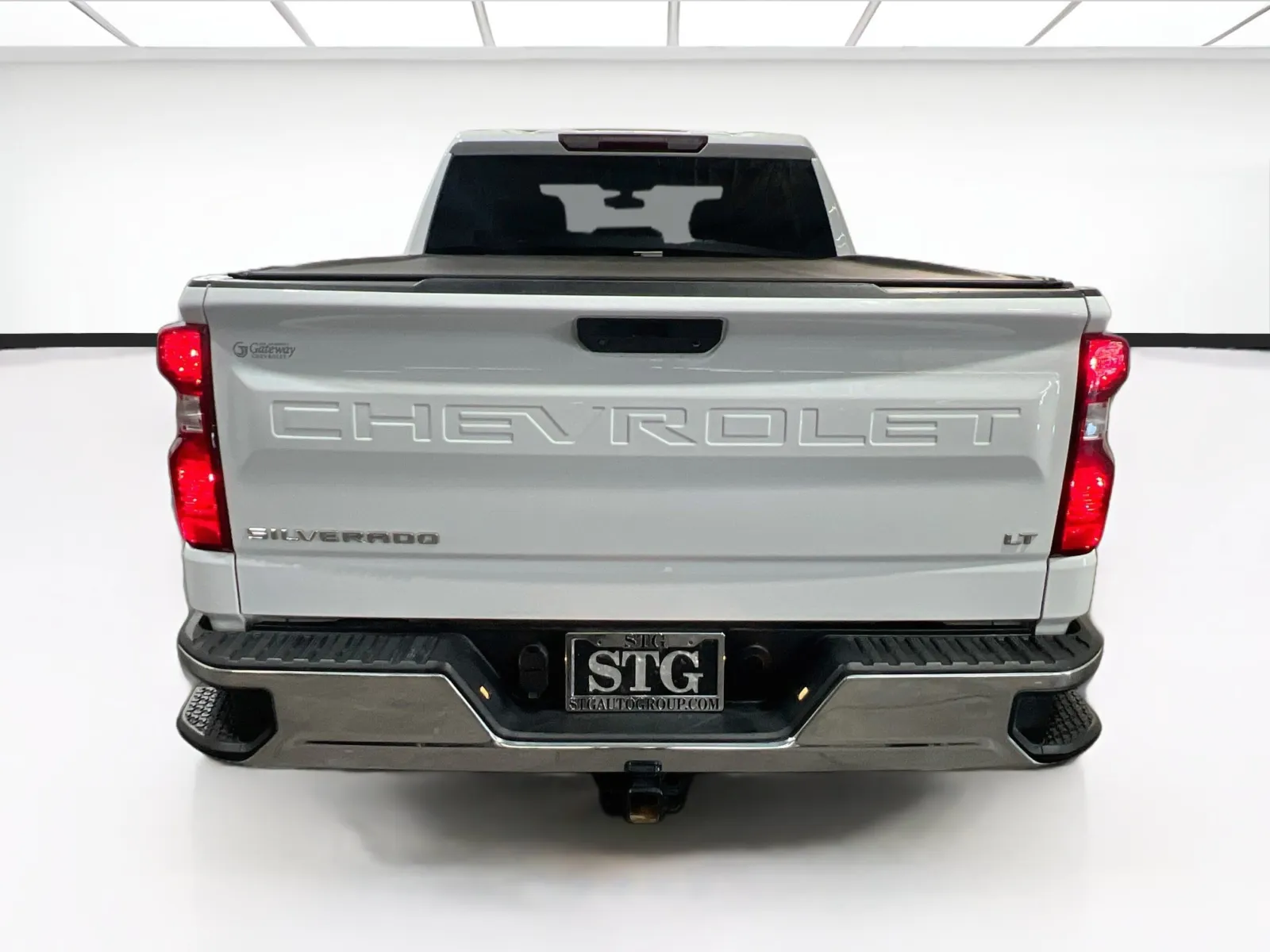 Chevrolet Silverado photo 5