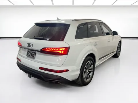 More photos of 2025 Audi Q7 Premium Plus at STG Chandler, AZ