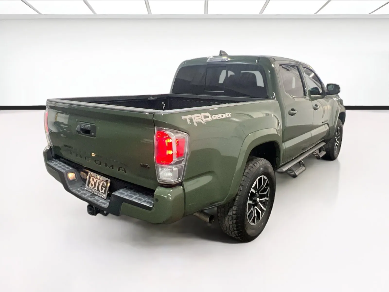 Toyota Tacoma photo 4
