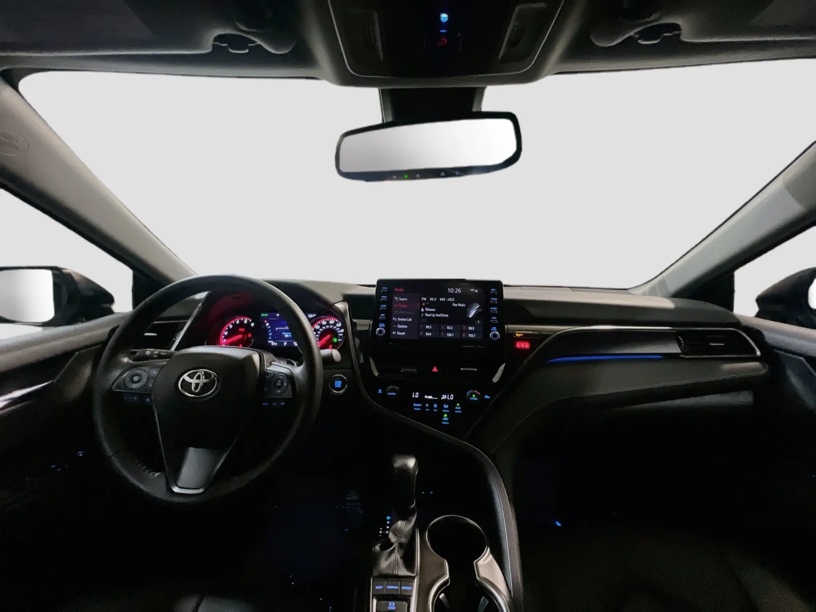 Toyota Camry photo 15