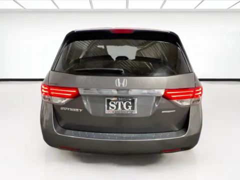 More photos of 2016 Honda Odyssey SE at STG Chandler, AZ