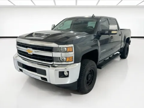 Gray 2018 Chevrolet Silverado 2500 HD LT for sale in Chandler, AZ