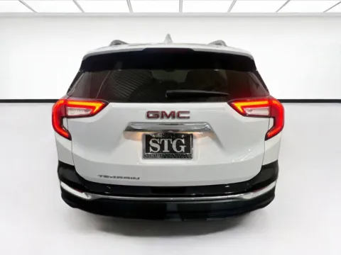 More photos of 2022 GMC Terrain SLT at STG Chandler, AZ