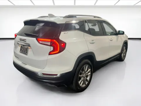 More photos of 2022 GMC Terrain SLT at STG Chandler, AZ