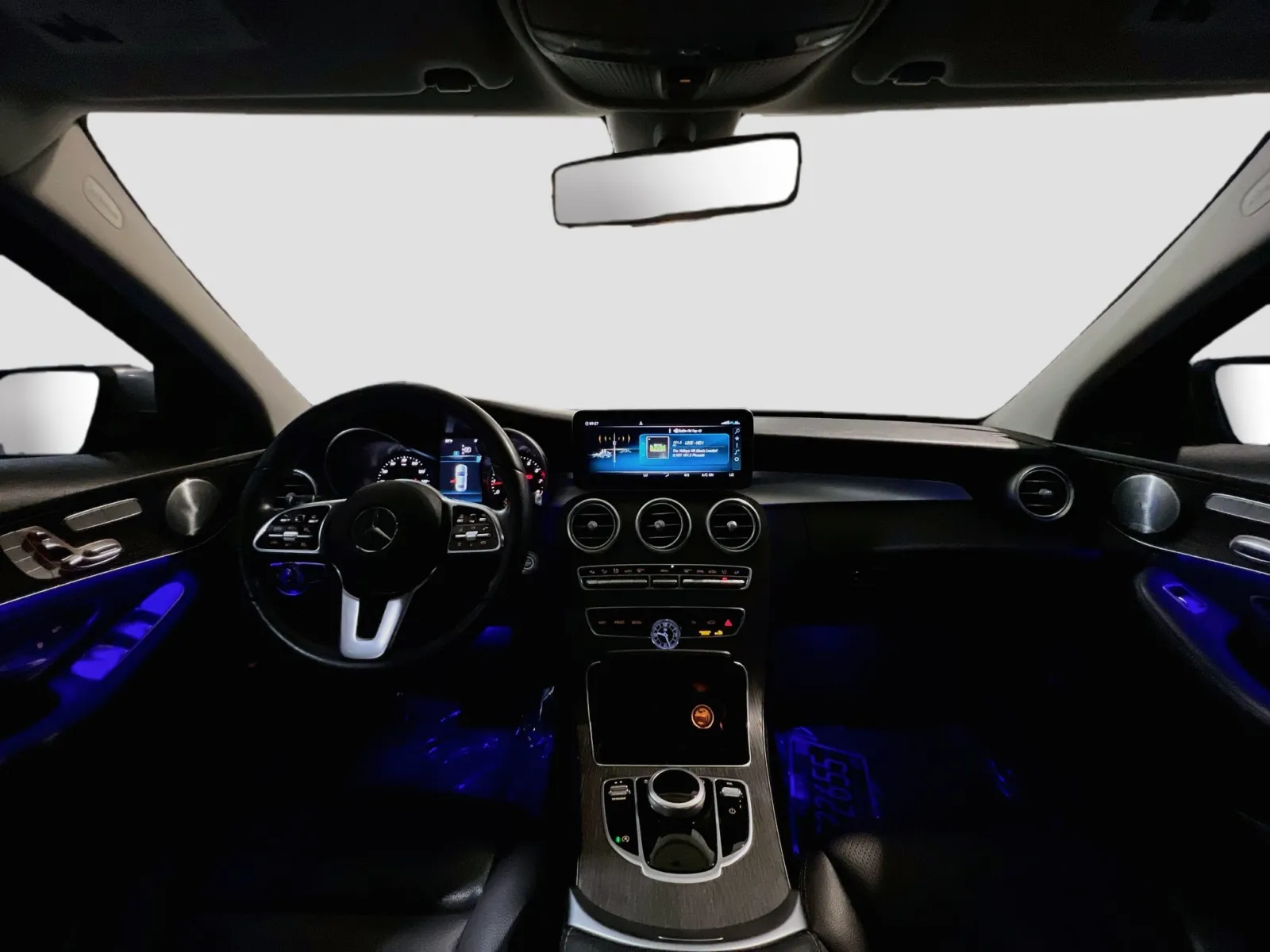 Mercedes-Benz C-Class photo 17