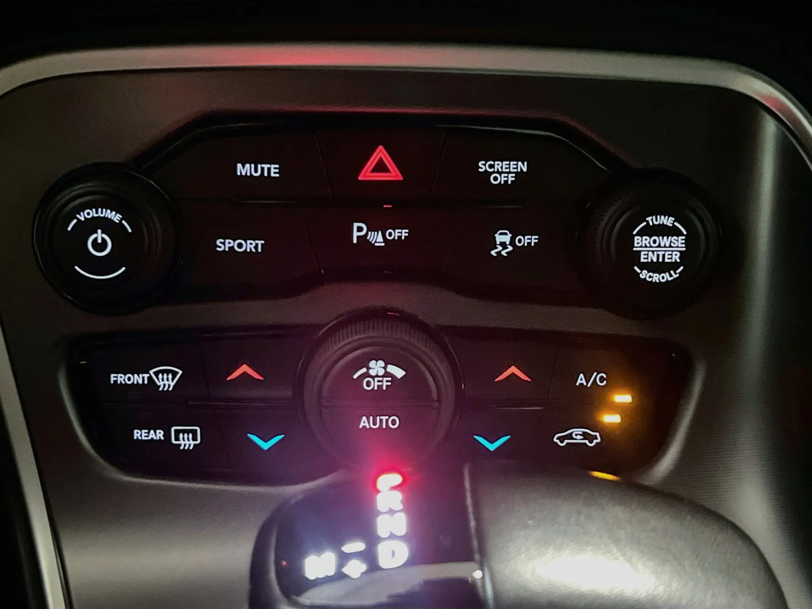 2020 Dodge Challenger R/T - Photo 11