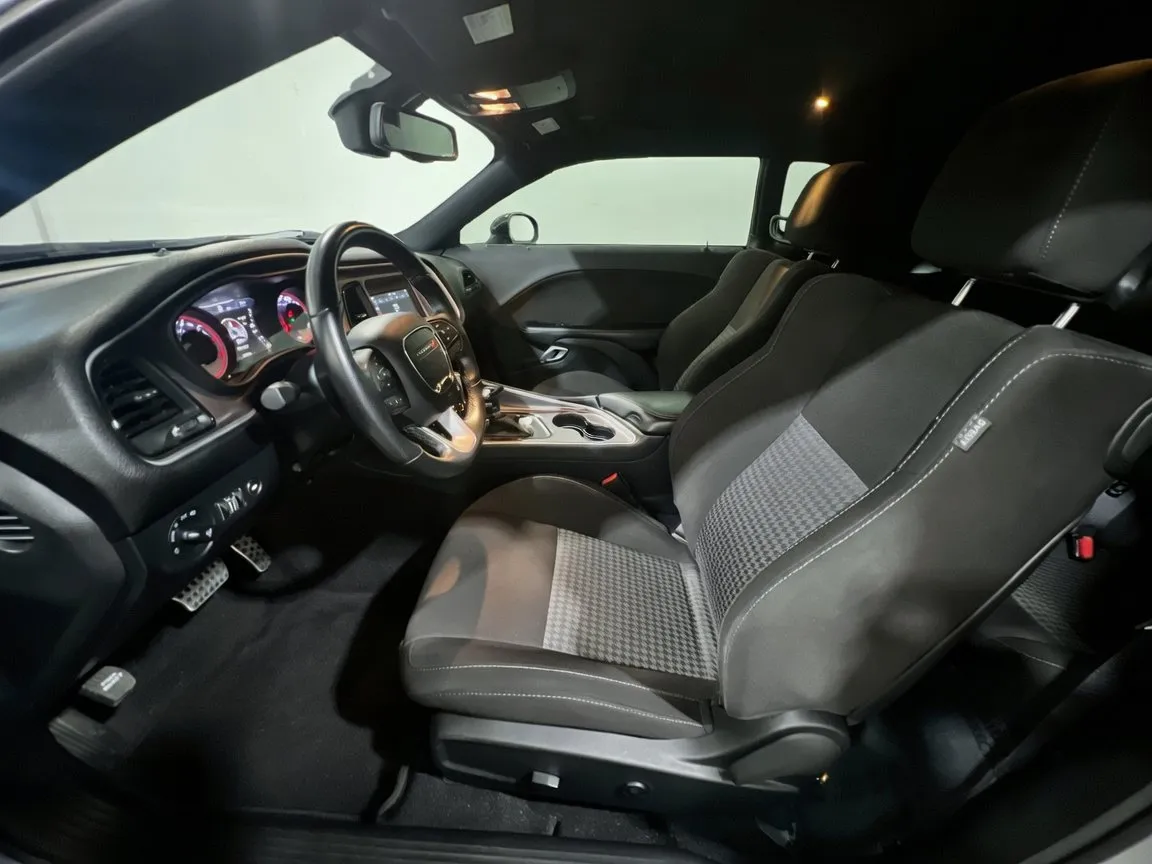 2020 Dodge Challenger R/T - Photo 14