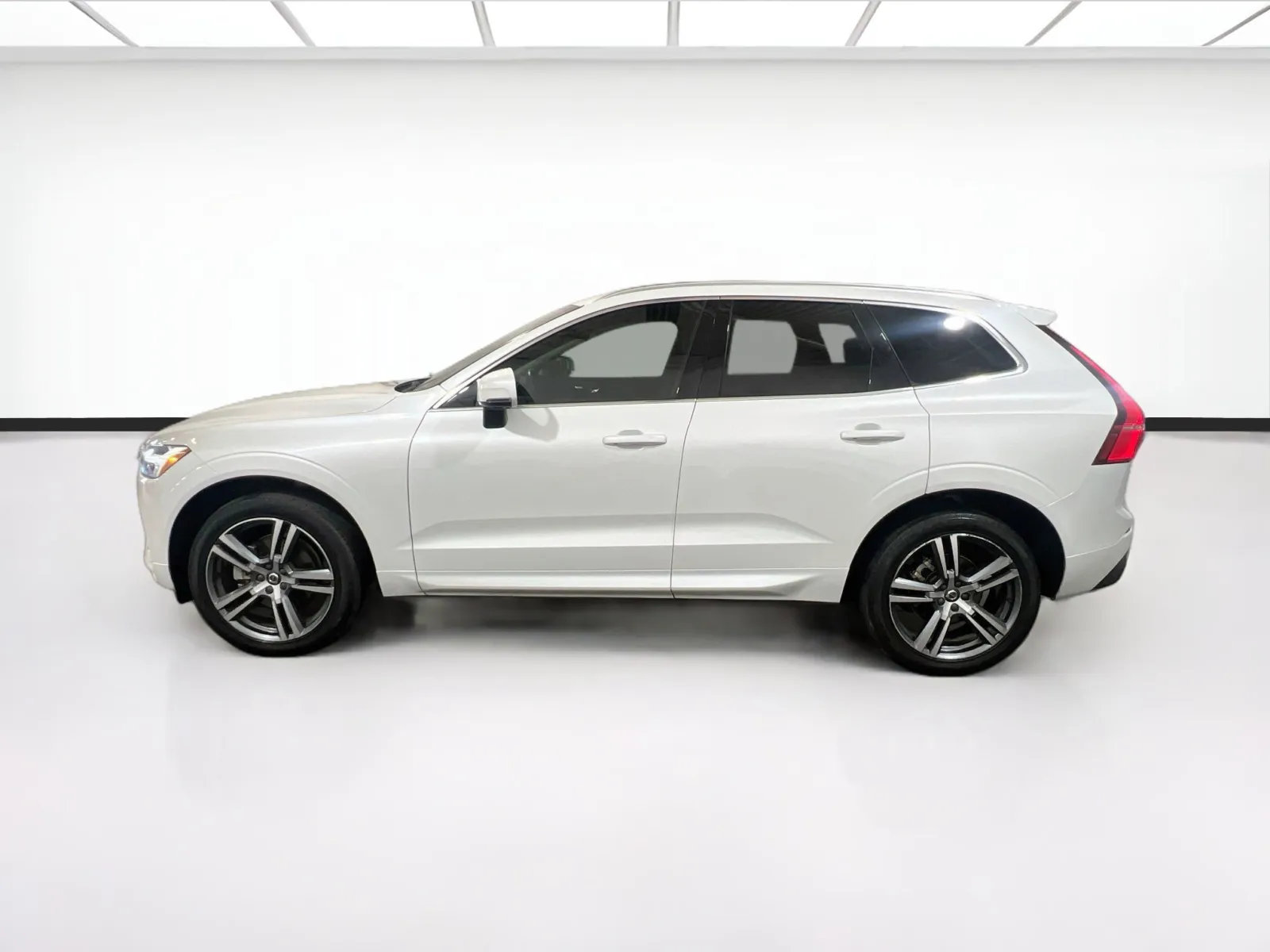 Volvo XC60 photo 24