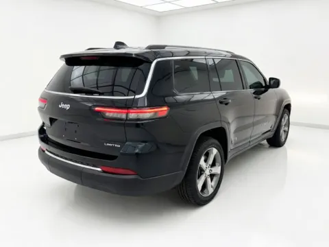 More photos of 2022 Jeep Grand Cherokee L Limited at STG Chandler, AZ