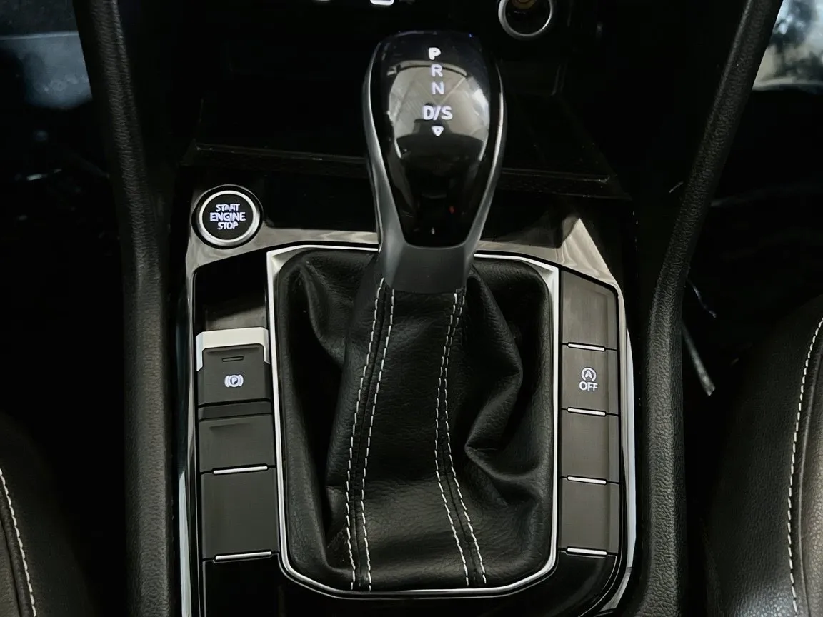 Volkswagen Tiguan photo 12