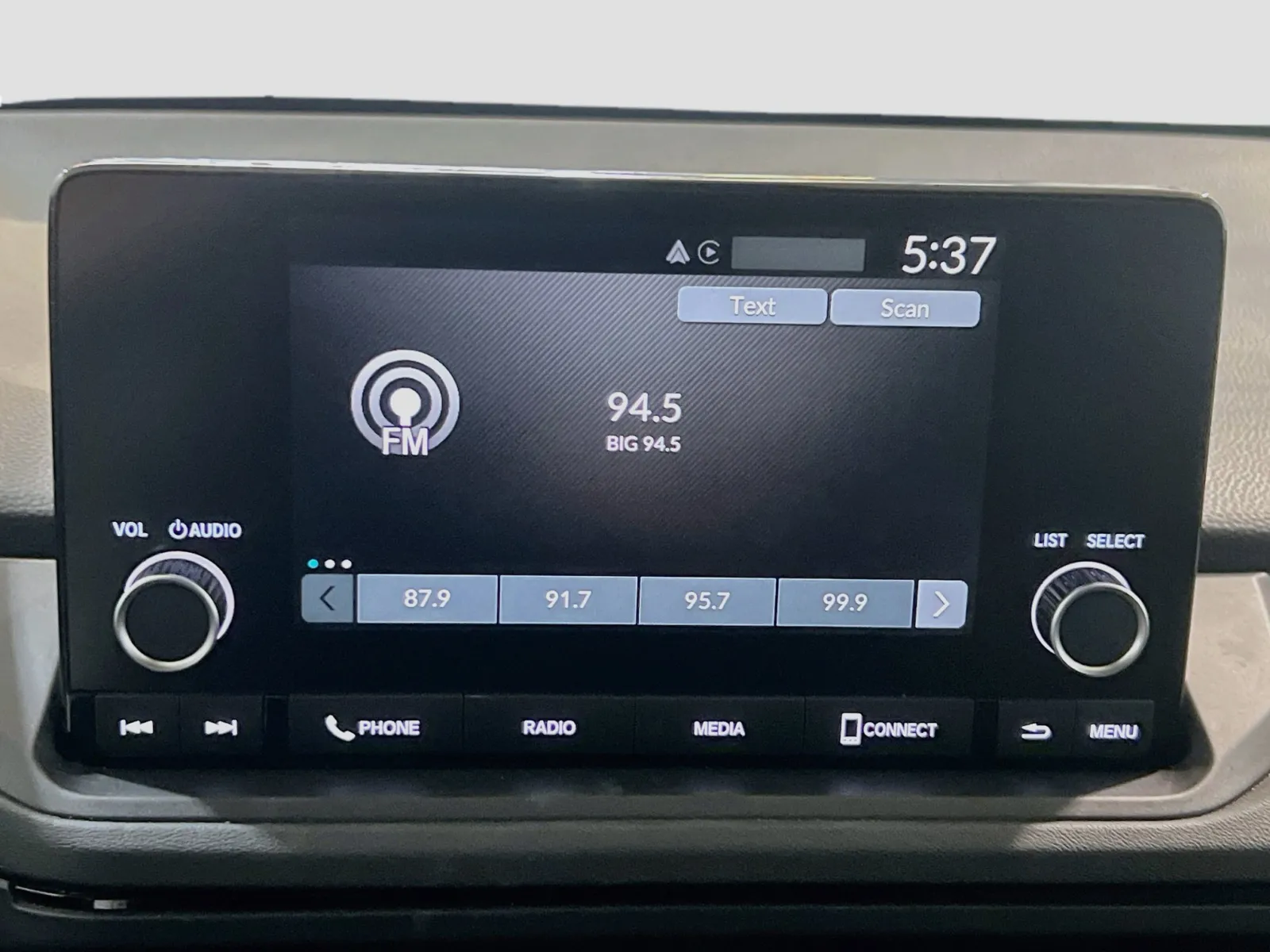 Honda Accord photo 10