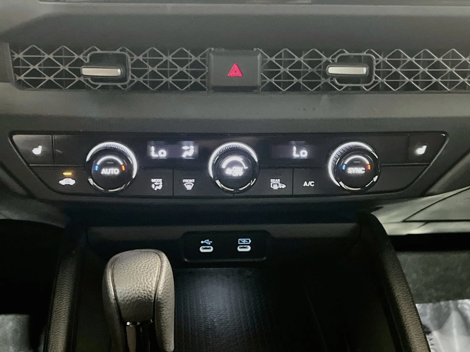 Honda Accord photo 11