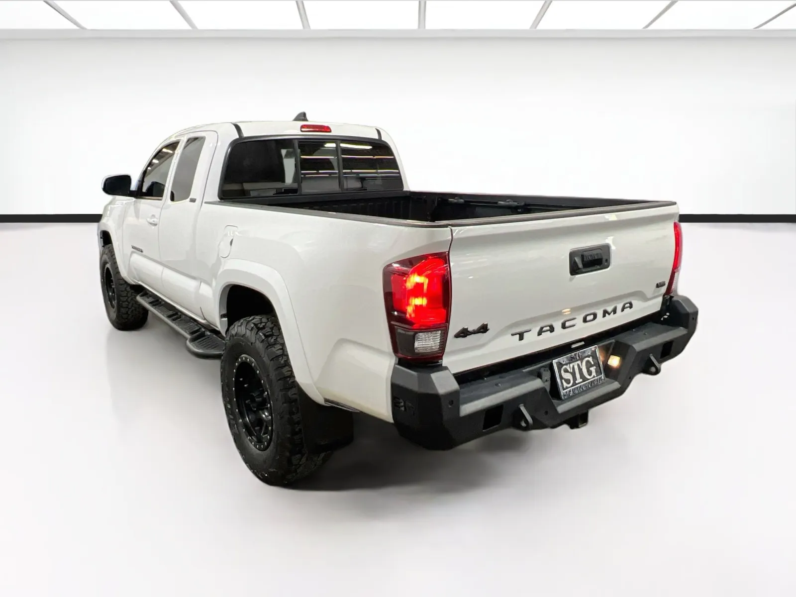 2021 Toyota Tacoma SR5 - Photo 6
