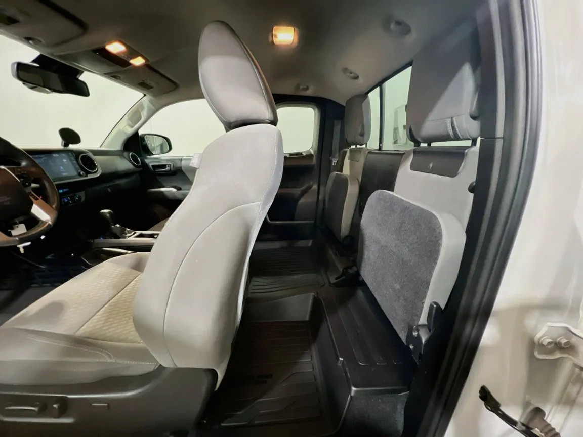 2021 Toyota Tacoma SR5 - Photo 16
