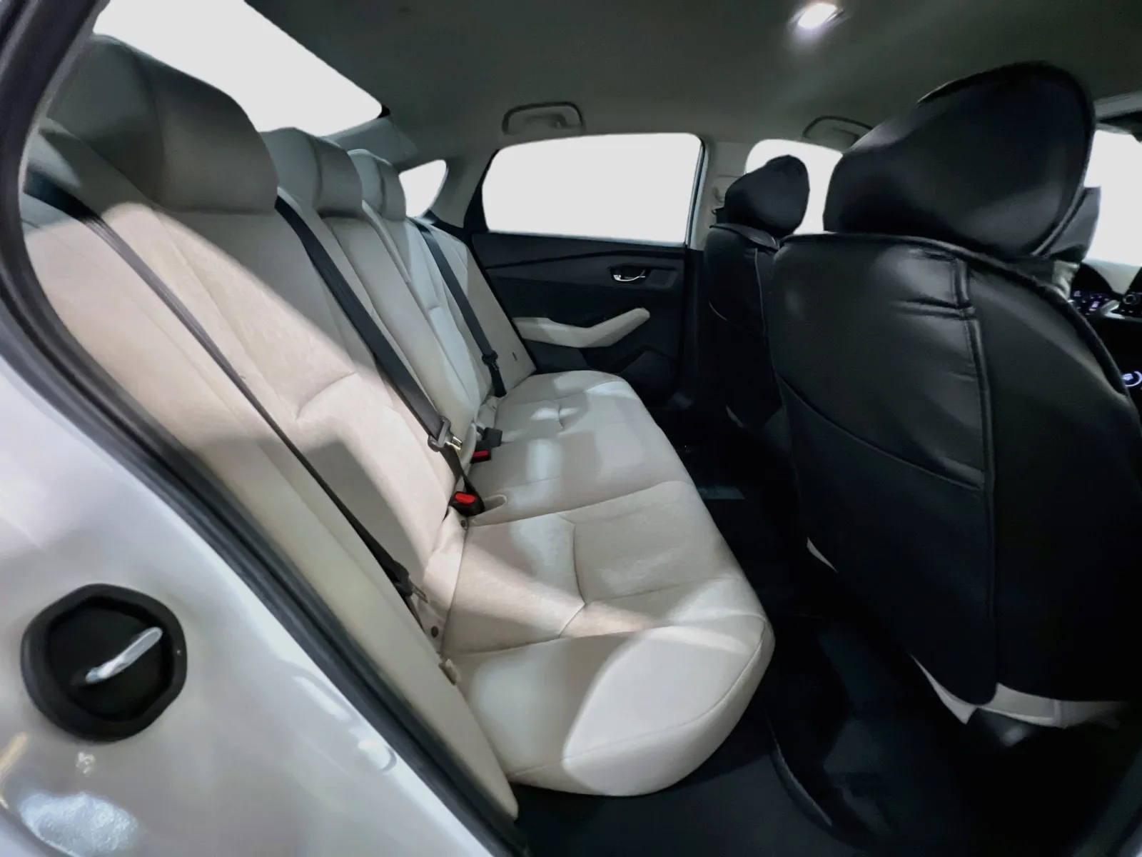 Honda Accord photo 18