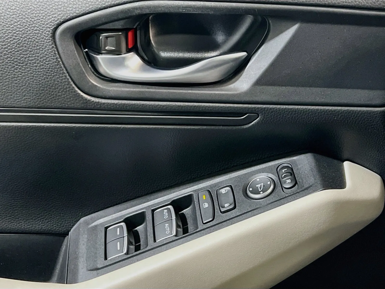 Honda Accord photo 13