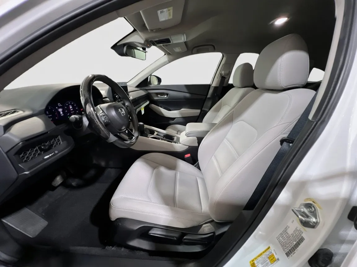 Honda Accord photo 14