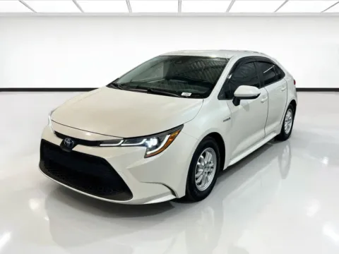 White 2021 Toyota Corolla Hybrid LE for sale in Chandler, AZ