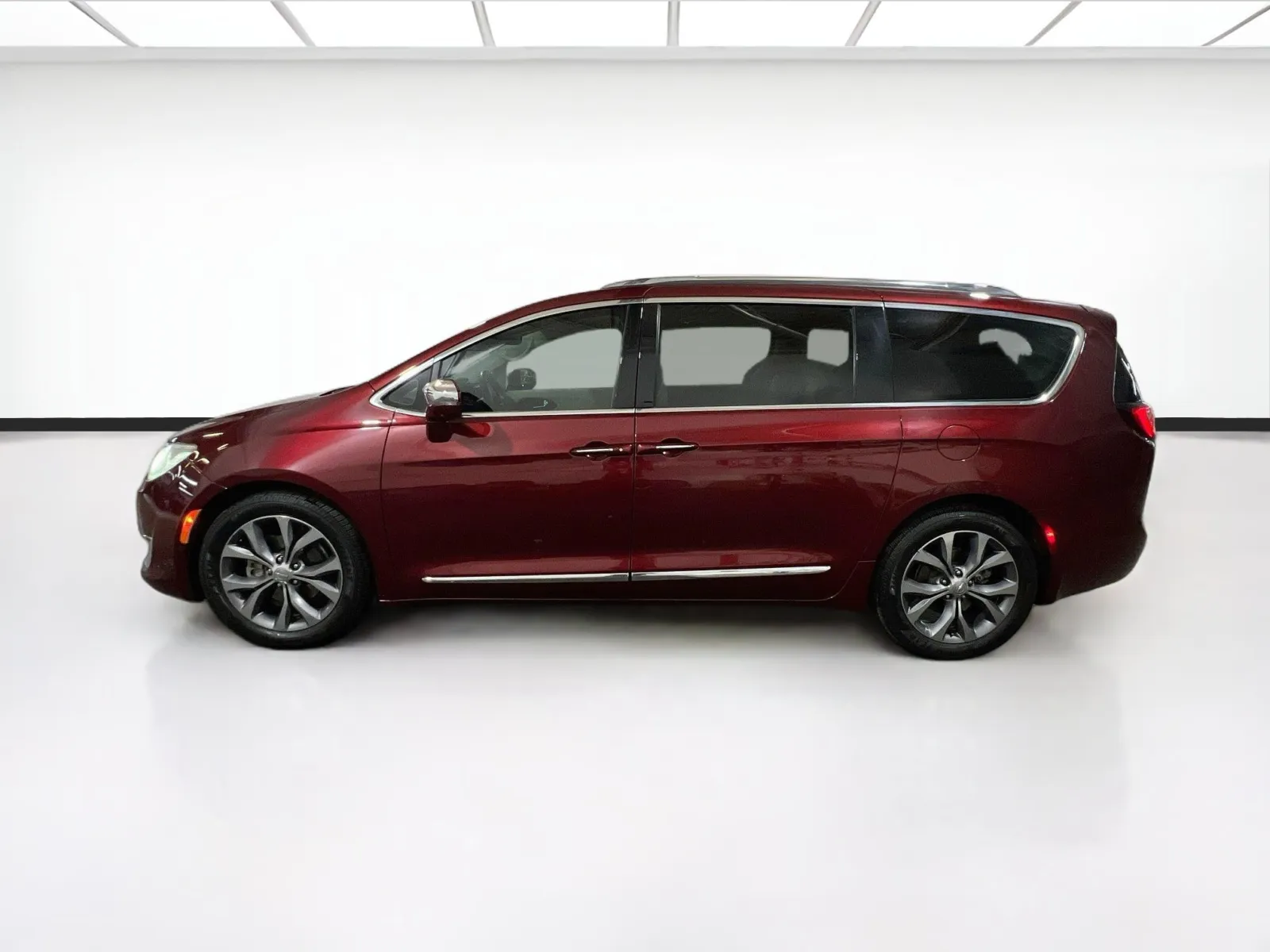 2020 Chrysler Pacifica Limited - Photo 24