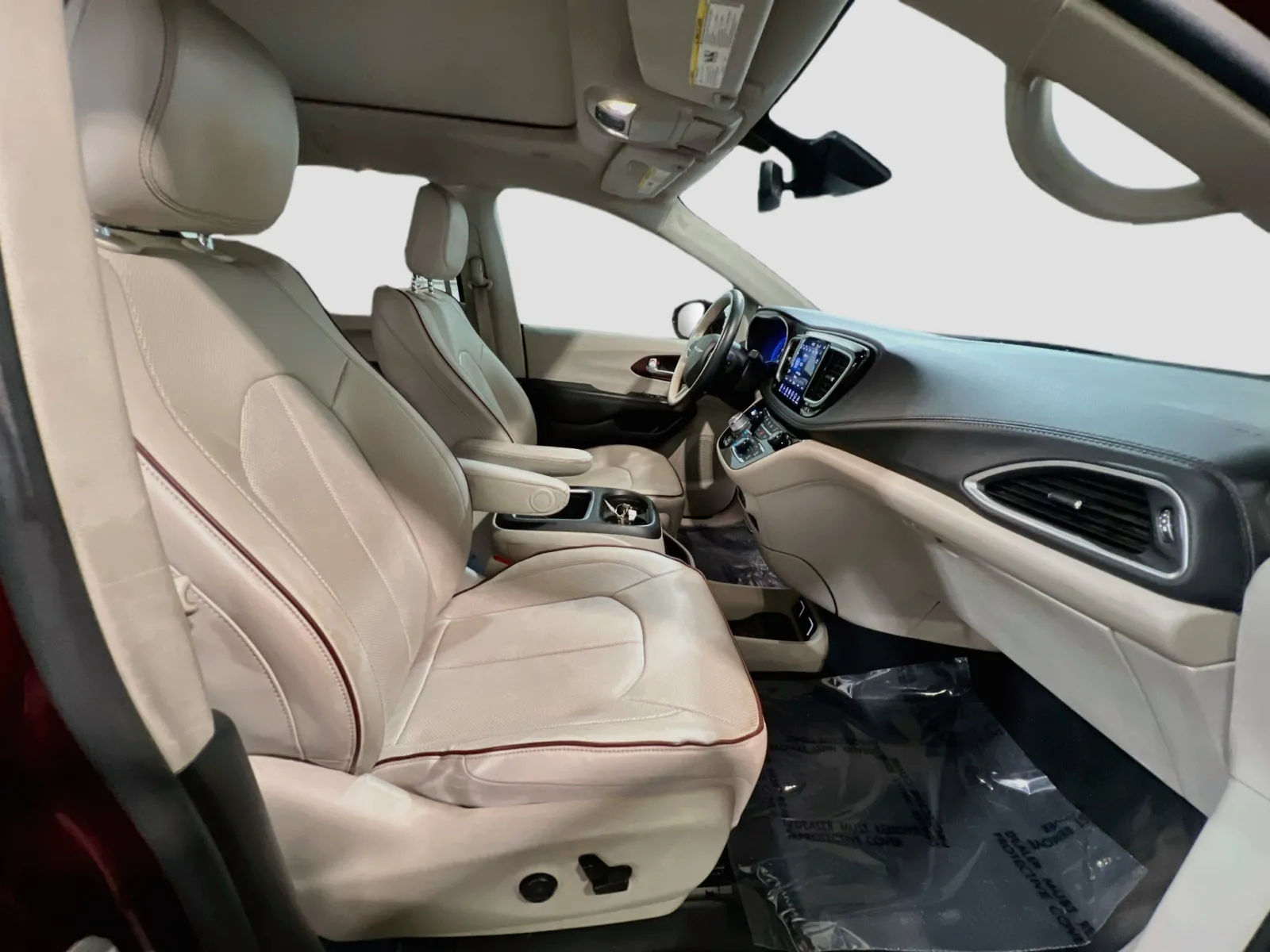 2020 Chrysler Pacifica Limited - Photo 22