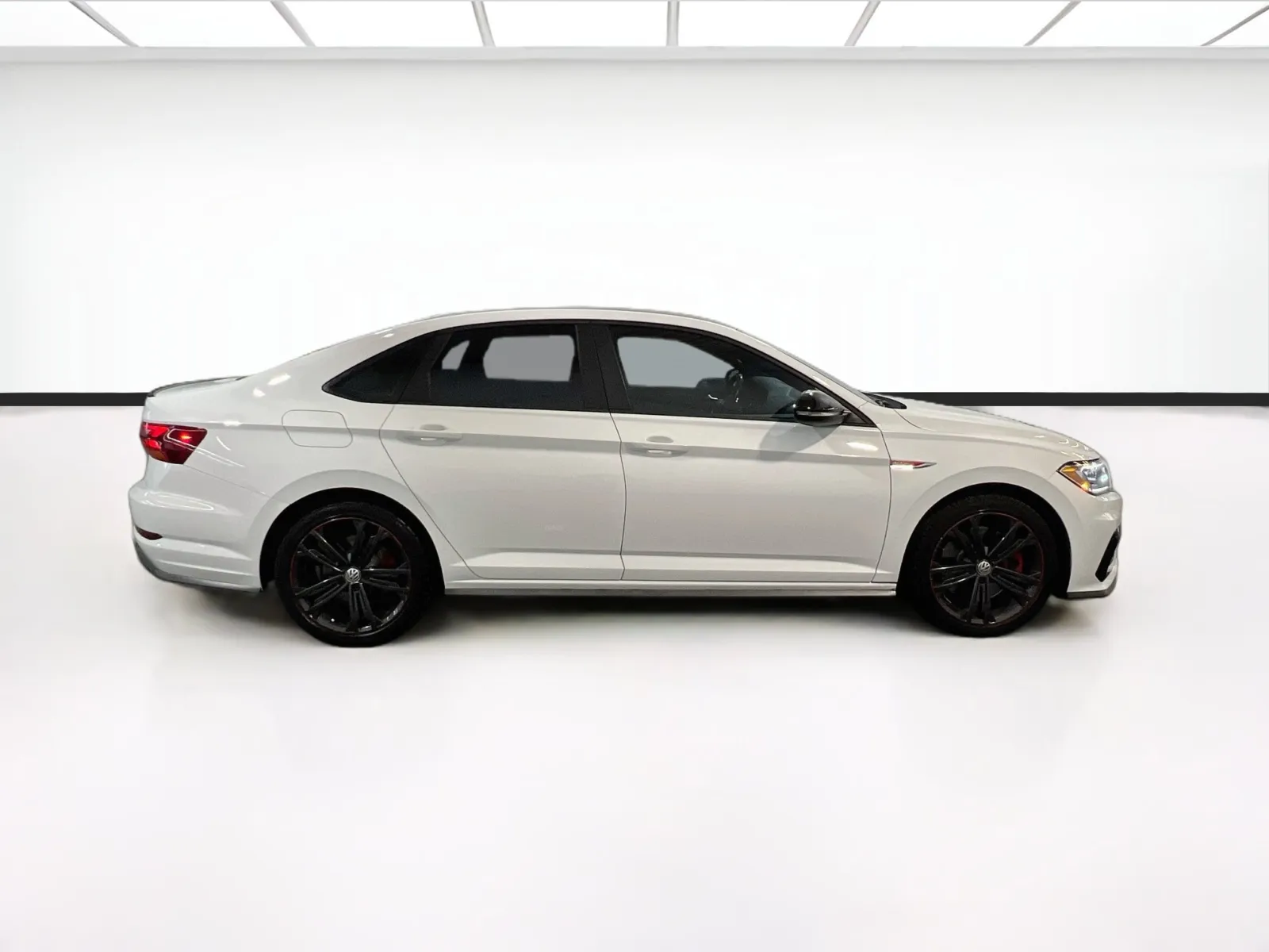 Volkswagen Jetta GLI photo 22