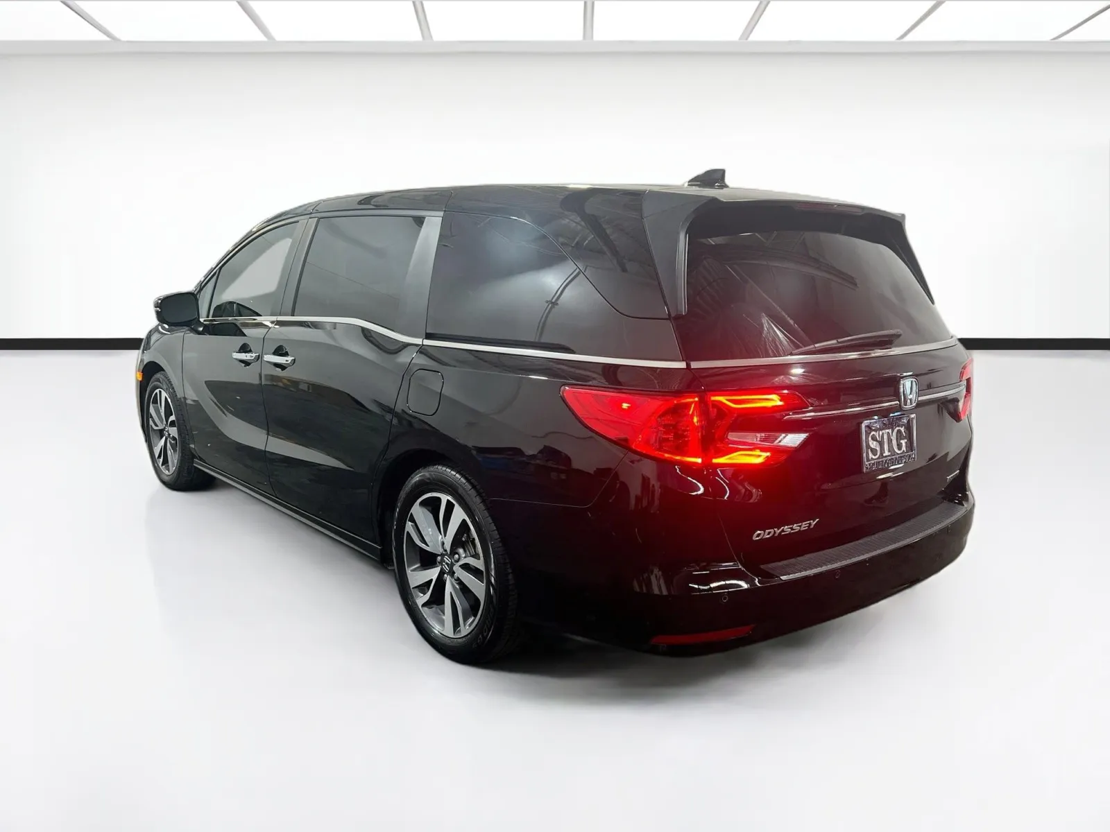 2022 Honda Odyssey Touring - Photo 6