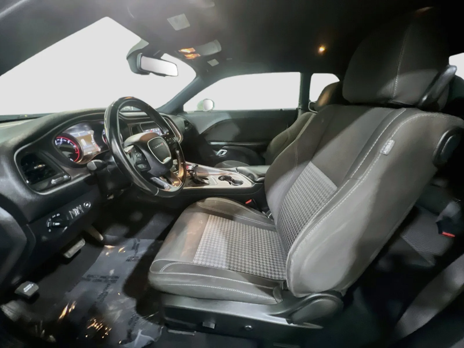 2020 Dodge Challenger SXT - Photo 14
