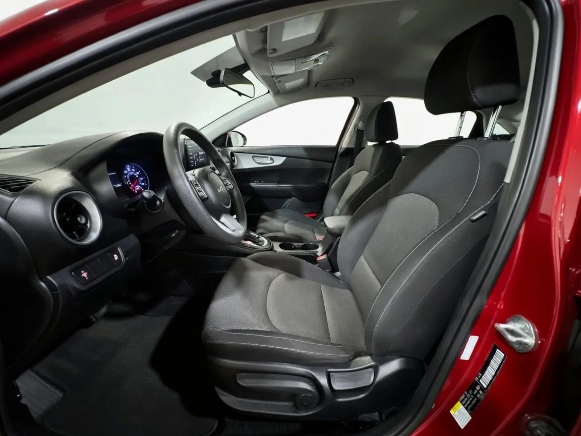 Kia Forte photo 14