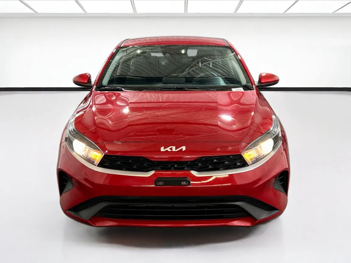 Kia Forte photo 2