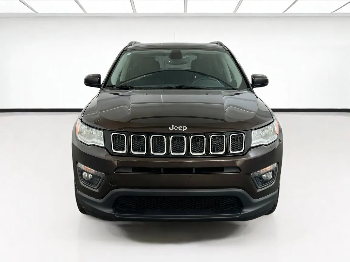 2017 Jeep All-New Compass Latitude - Photo 2
