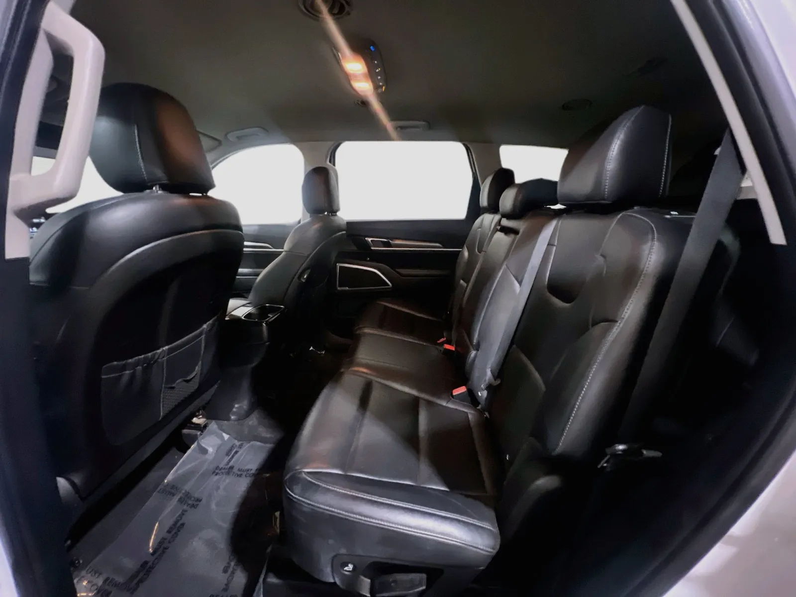 Kia Telluride photo 17