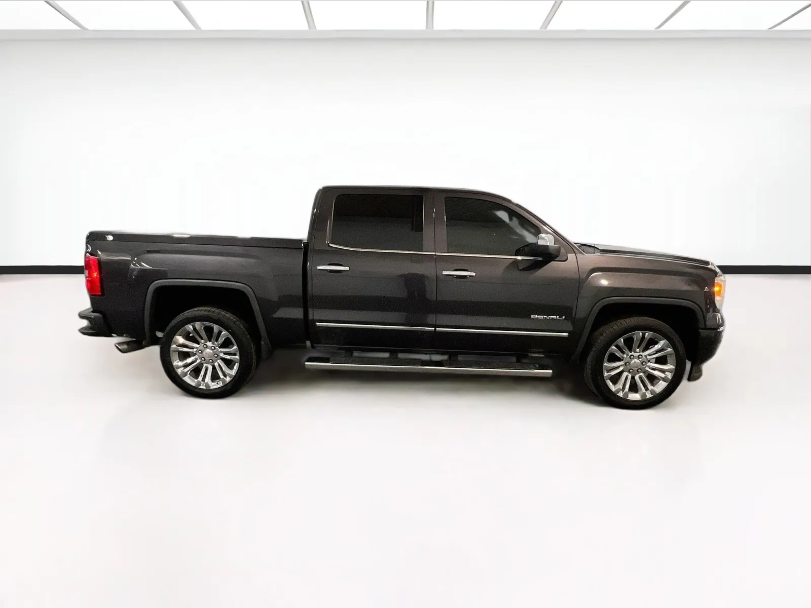 GMC Sierra photo 22
