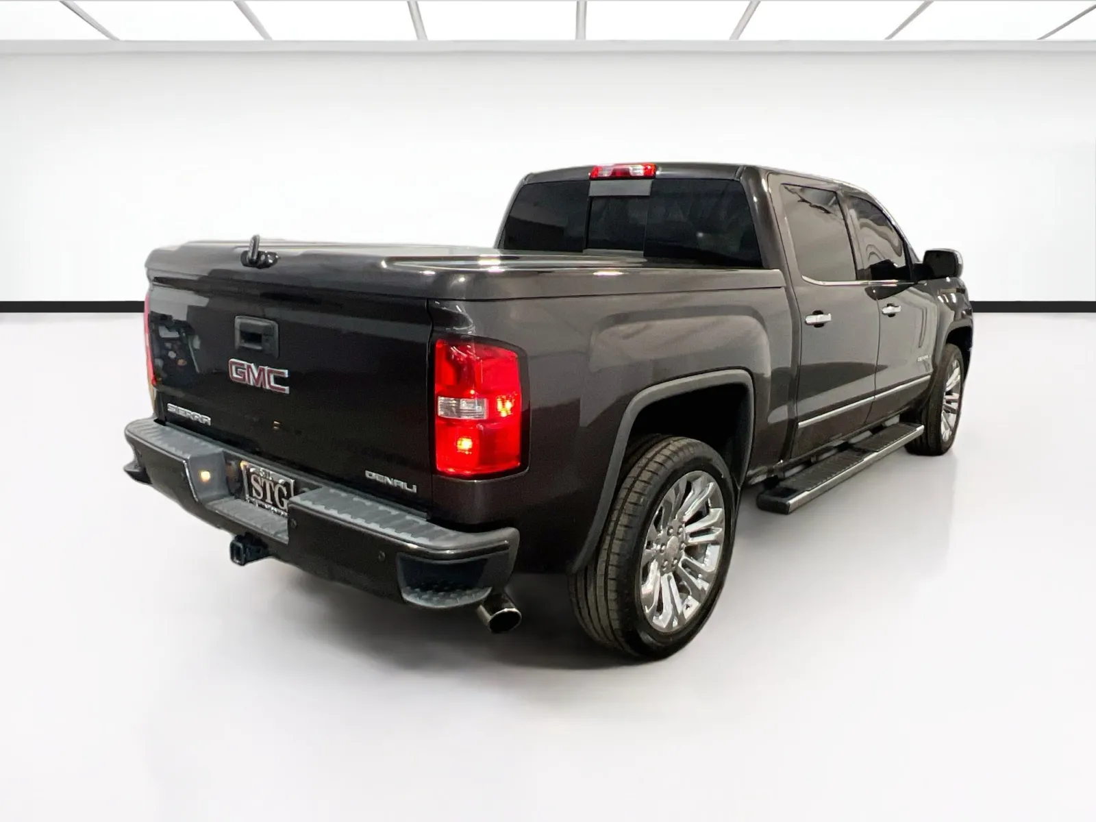 GMC Sierra photo 4