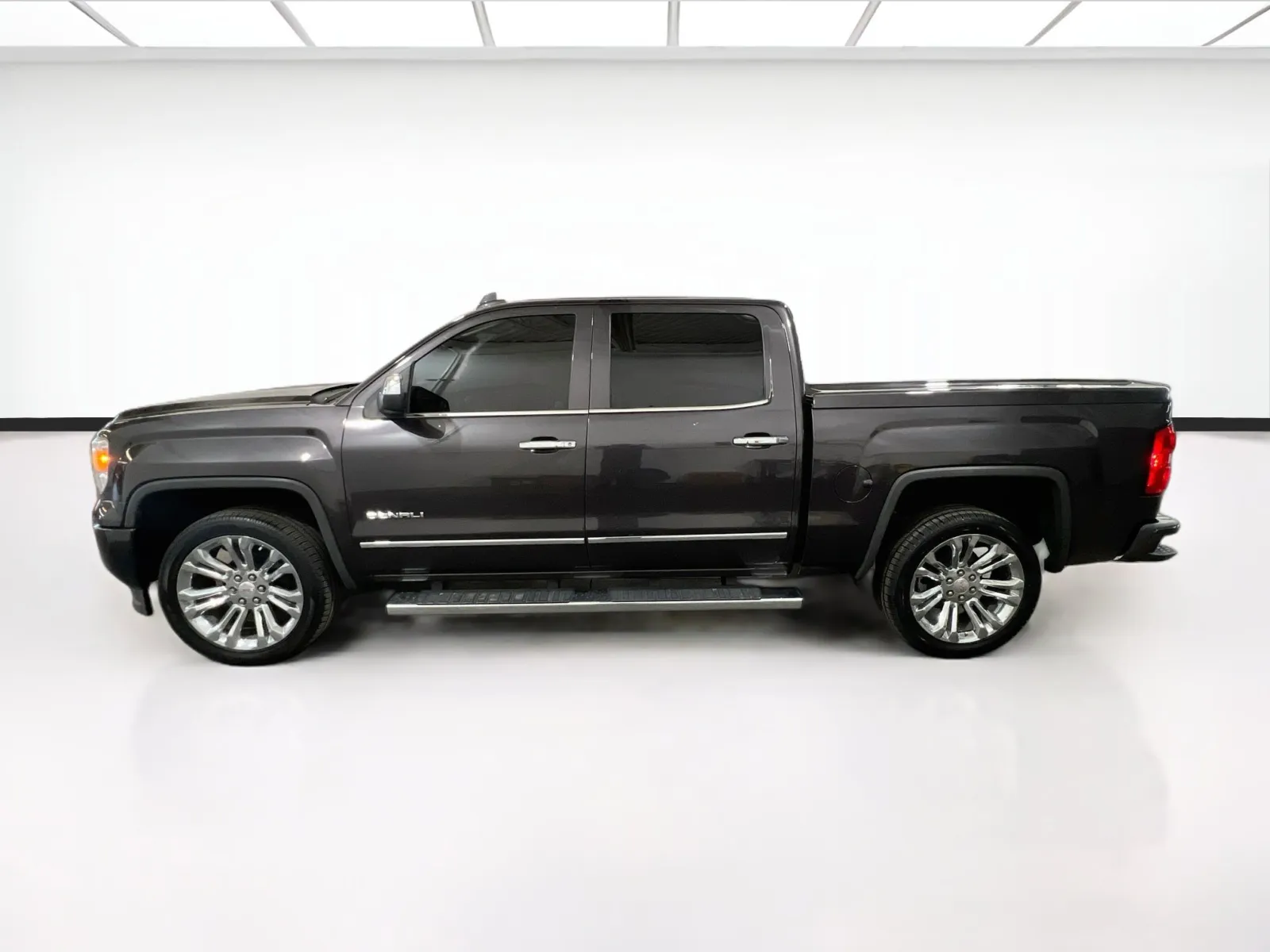 GMC Sierra photo 21