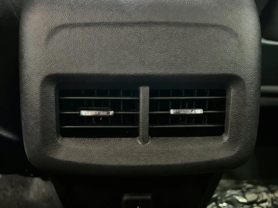 GMC Terrain photo 17